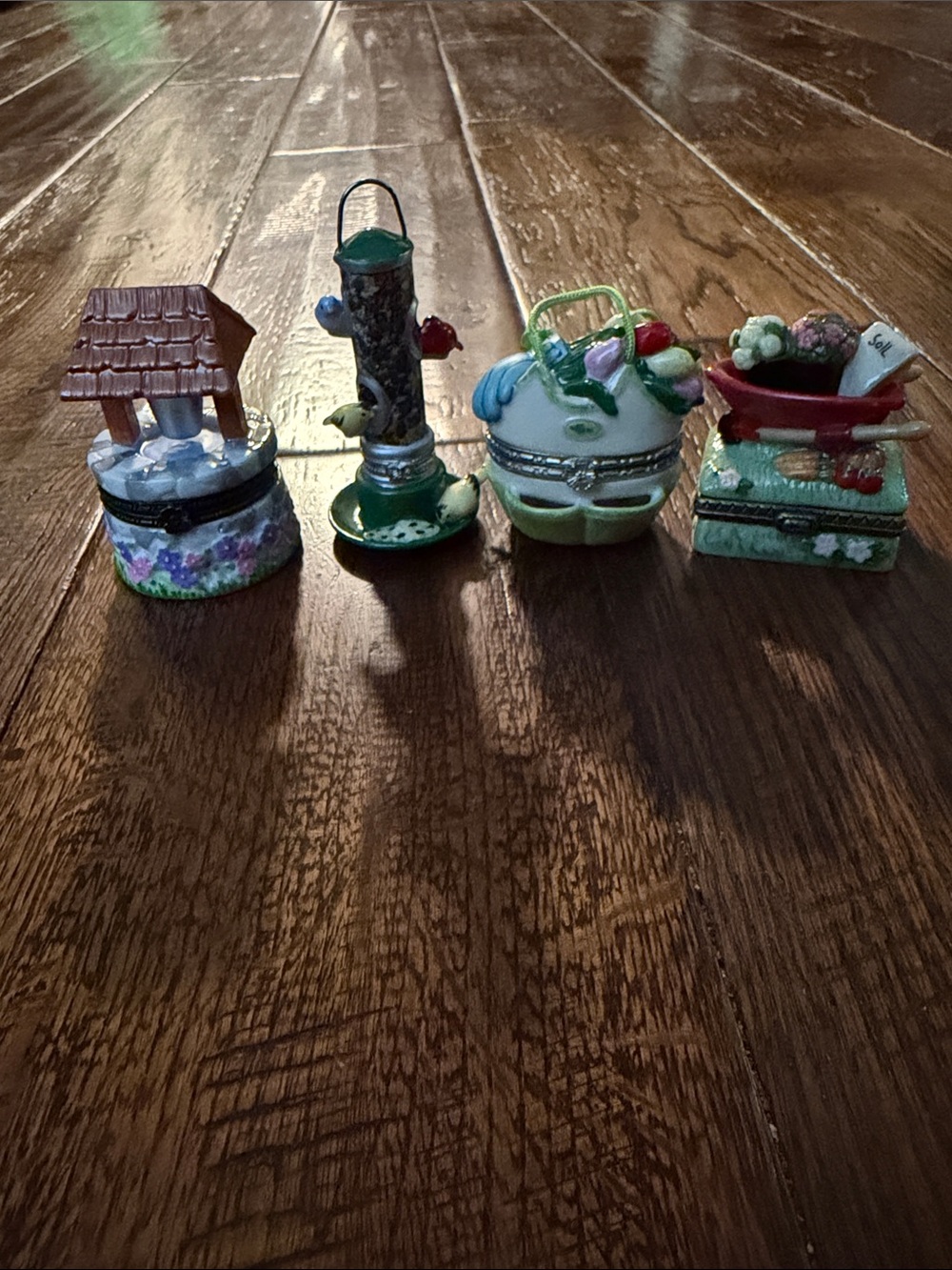Ceramic Garden Trinket Boxes Set — Green, White, Red Bundle of 4